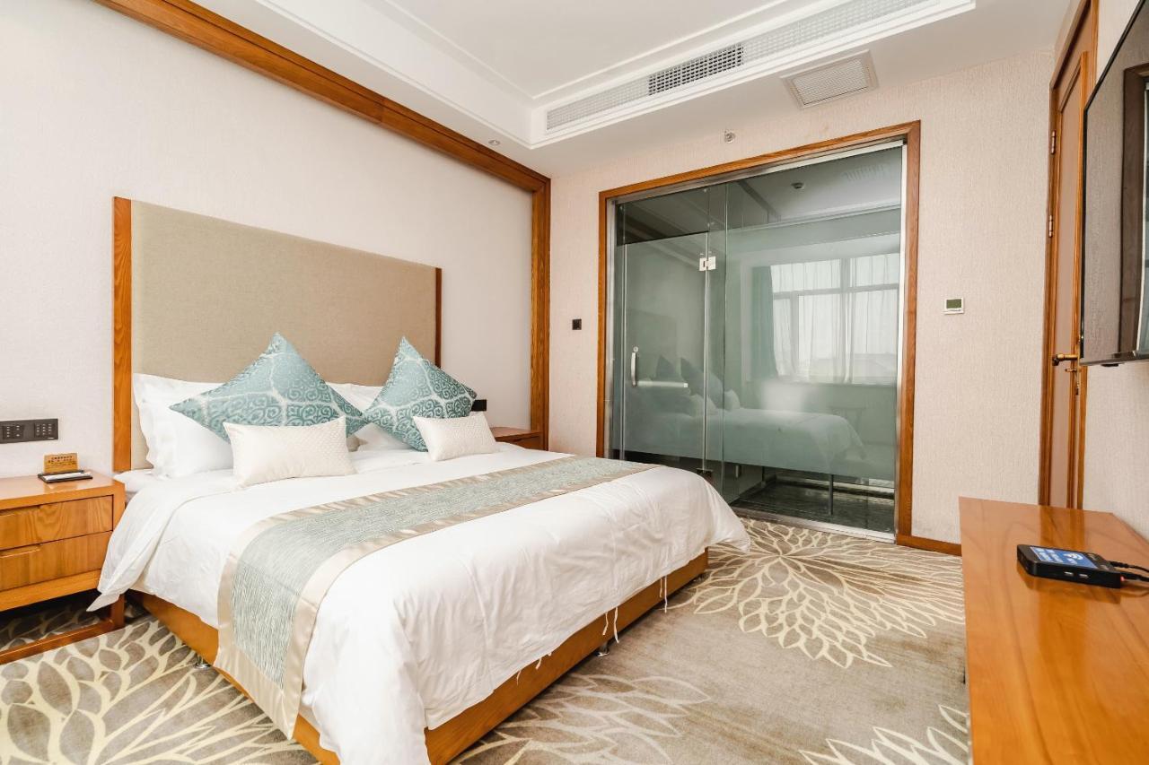 Fu Hua International Hotel Dunhuang Dış mekan fotoğraf